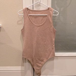 american eagle peach plaid bodysuit